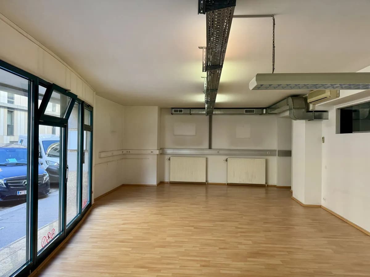 Gewerbeimmobilie mieten in Wien – 275 m², € 12 – Bild 1 von 7