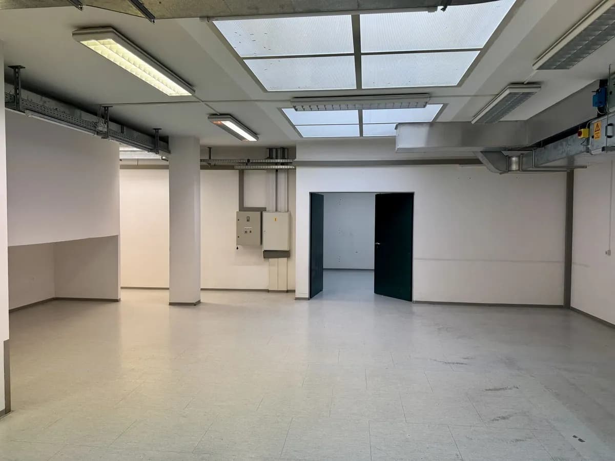 Gewerbeimmobilie mieten in Wien – 275 m², € 12 – Bild 4 von 7