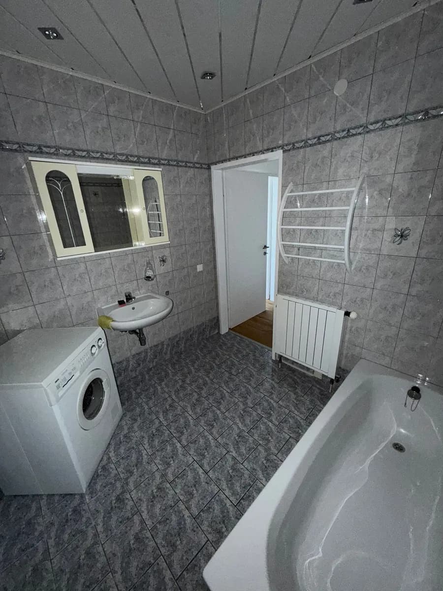 2-Zimmer-Wohnung mieten in Wiener Neustadt Land – 70 m², € 785 – Bild 3 von 10