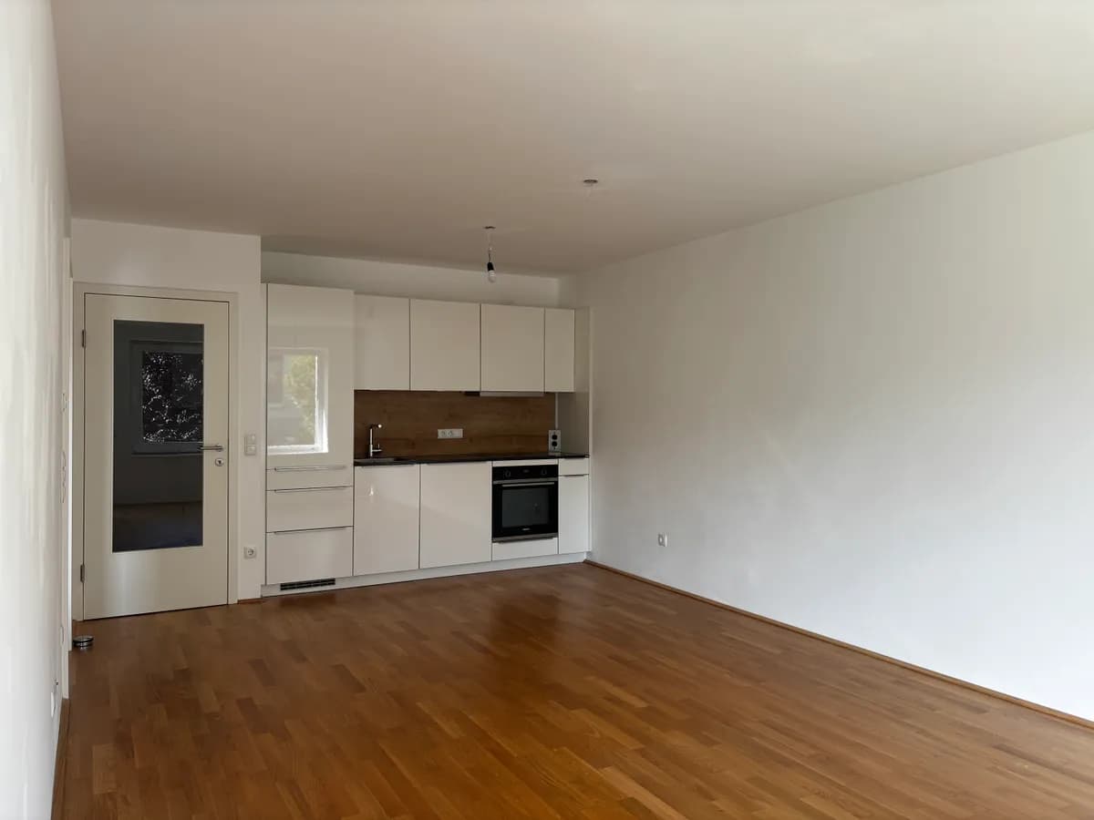2-Zimmer-Wohnung mieten in Hallein – 50 m², € 964 – Bild 2 von 8