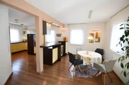 5-Zimmer-Haus kaufen in Braunau am Inn – 146 m², € 685.000 – Bild 6 von 10