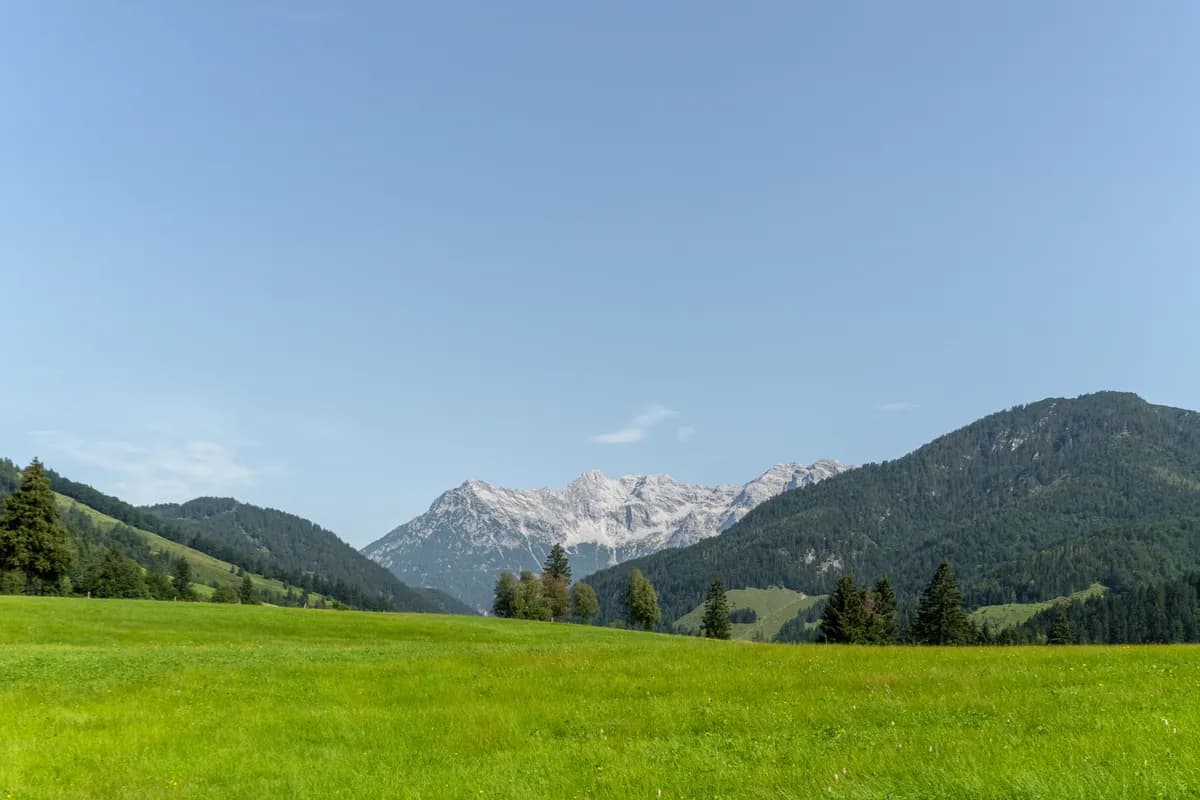3-Zimmer-Wohnung mieten in Kitzbühel – 76,45 m², € 1.711 – Bild 3 von 4