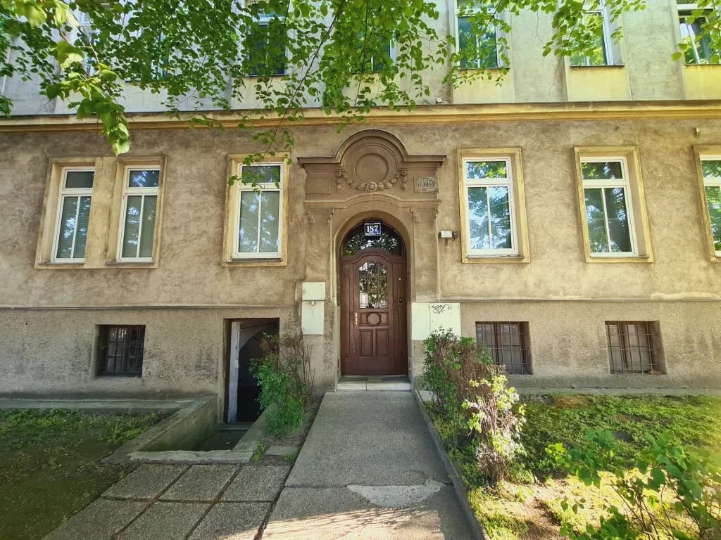 3-Zimmer-Immobilie kaufen in Wien – 88,93 m², € 217.400