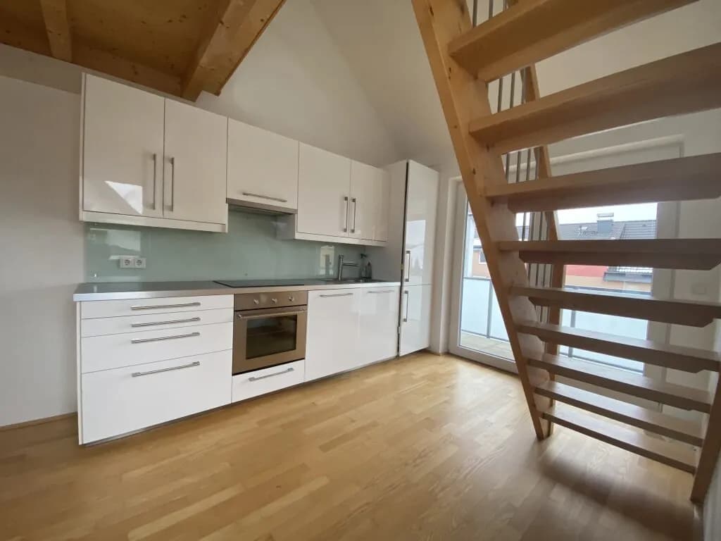 3-Zimmer-Wohnung mieten in Salzburg Stadt – 87 m², € 1.752 – Bild 2 von 10