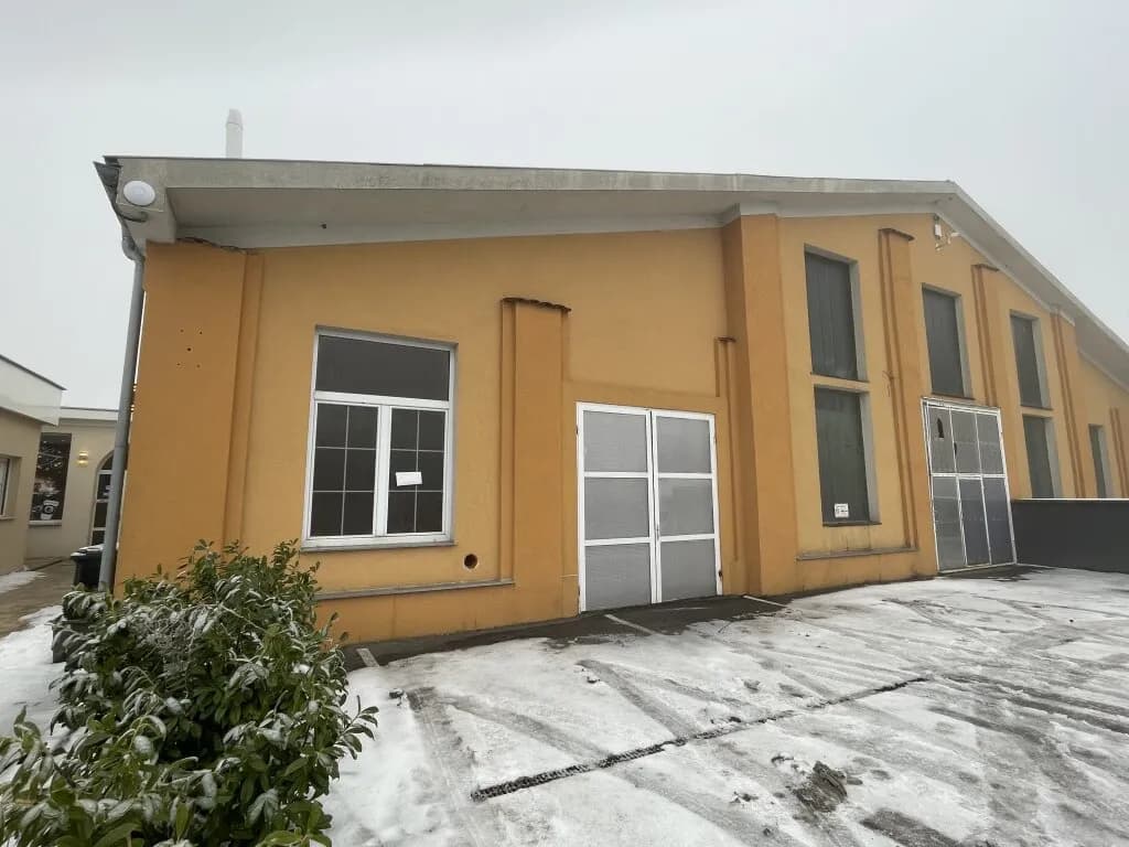 Gewerbeimmobilie mieten in Wiener Neustadt Land – 90 m², € 840 – Bild 5 von 11
