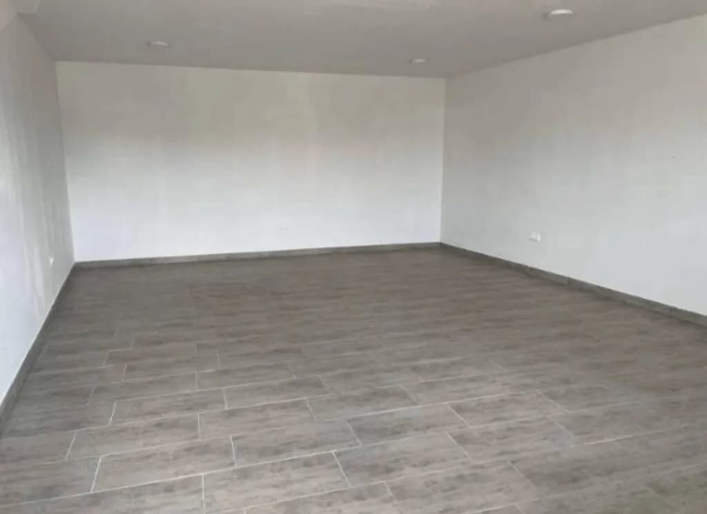 Gewerbeimmobilie mieten in Wiener Neustadt Land – 35 m², € 315 – Bild 2 von 12