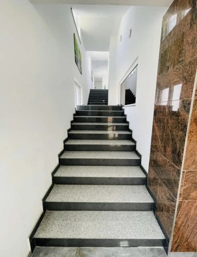 Gewerbeimmobilie mieten in Wiener Neustadt Land – 35 m², € 315 – Bild 5 von 12
