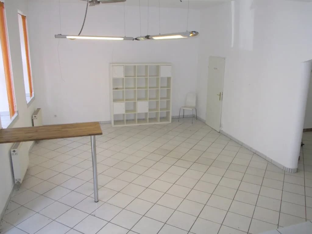 2-Zimmer-Gewerbeimmobilie mieten in Wien – 113 m², € 1.250 – Bild 2 von 13