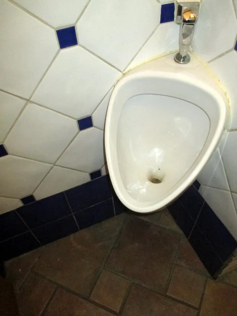 2-Zimmer-Gewerbeimmobilie mieten in Wien – 113 m², € 1.250 – Bild 10 von 13
