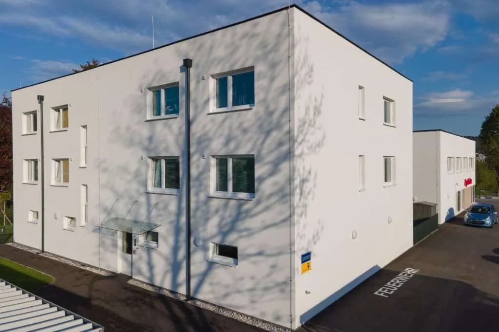 4-Zimmer-Wohnung mieten in Baden – 91 m², € 1.196 – Bild 2 von 3