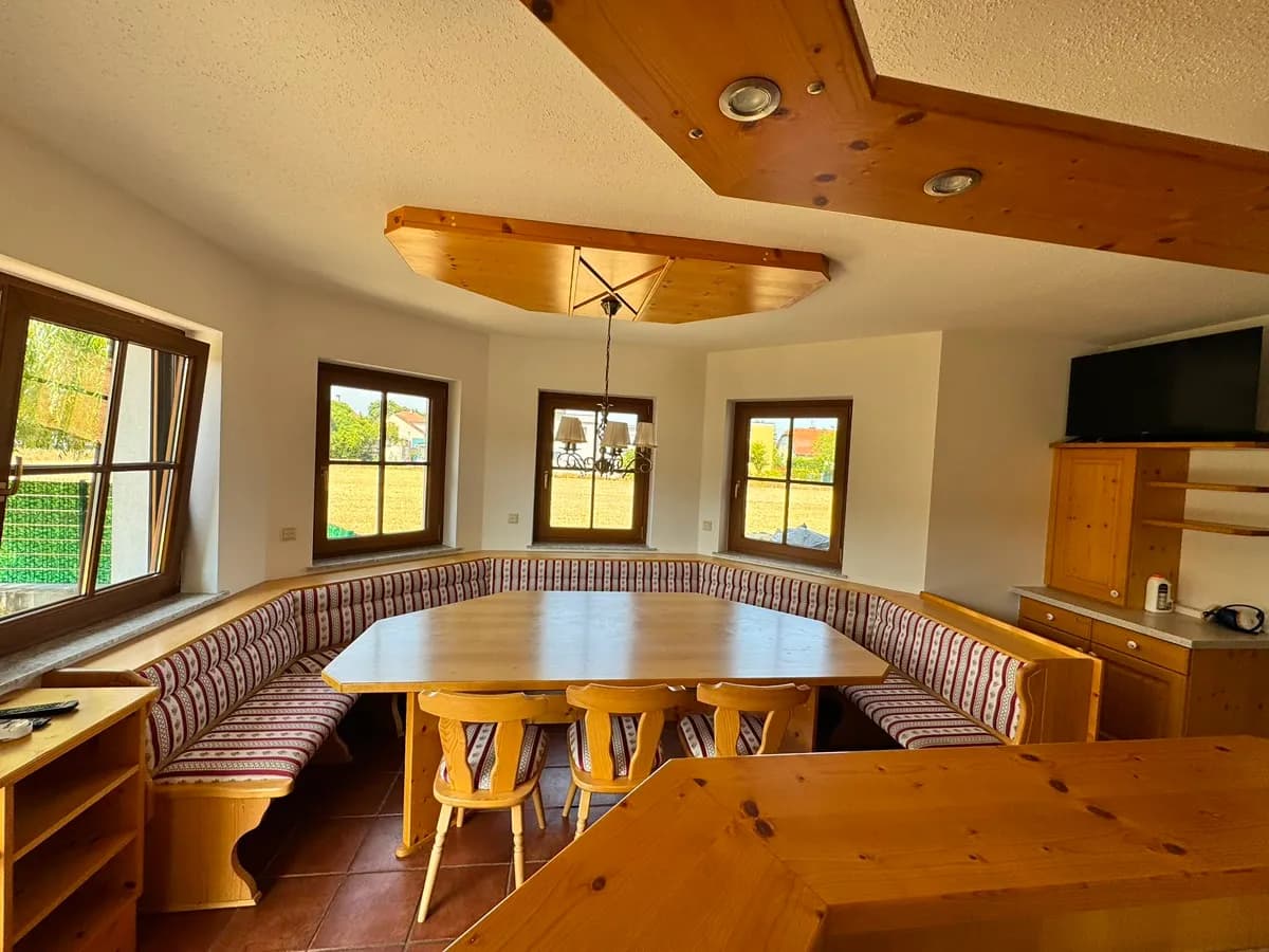 8-Zimmer-Haus kaufen in Bruck an der Leitha – 257 m², € 949.000 – Bild 6 von 24