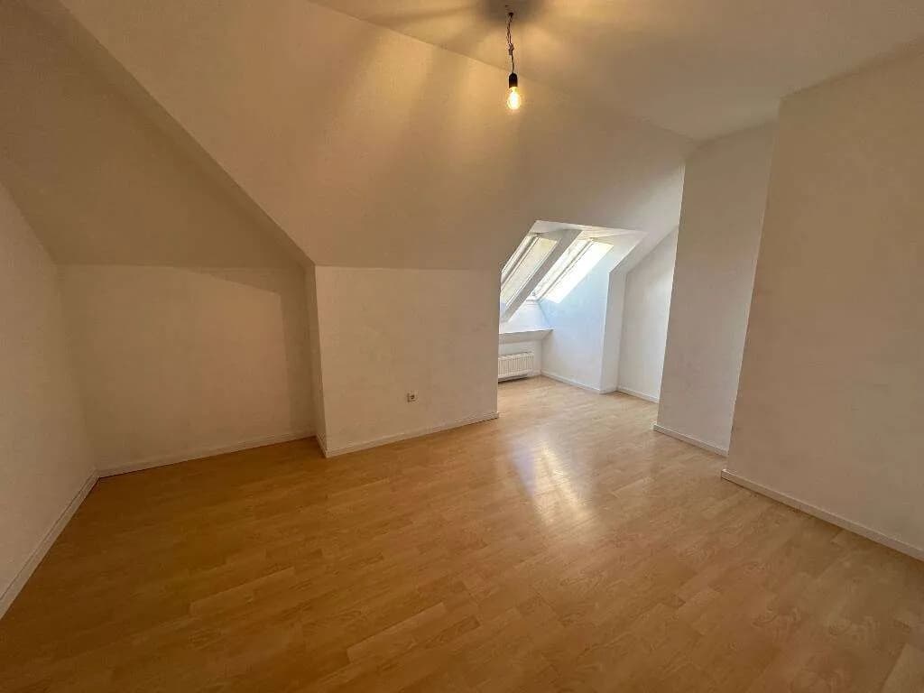 4-Zimmer-Wohnung mieten in Hollabrunn – 103 m², € 873 – Bild 7 von 11
