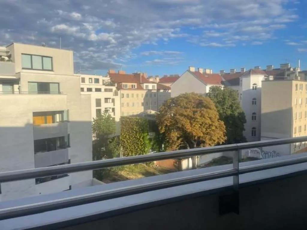 3-Zimmer-Wohnung mieten in Wien – 70 m², € 1.500 – Bild 1 von 9