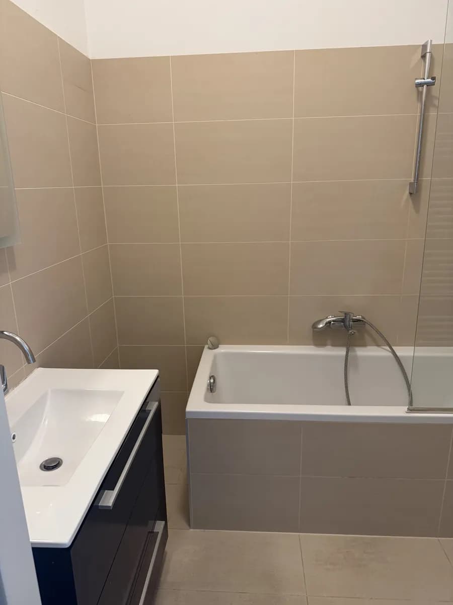 3-Zimmer-Wohnung mieten in Tulln – 78 m², € 1.848 – Bild 8 von 14