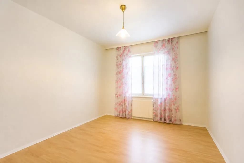 4-Zimmer-Wohnung kaufen in Gmunden – 86,1 m², € 215.000 – Bild 9 von 13