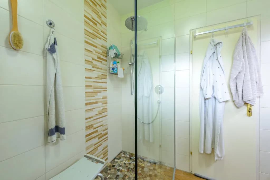 4-Zimmer-Wohnung kaufen in Gmunden – 86,1 m², € 215.000 – Bild 11 von 13
