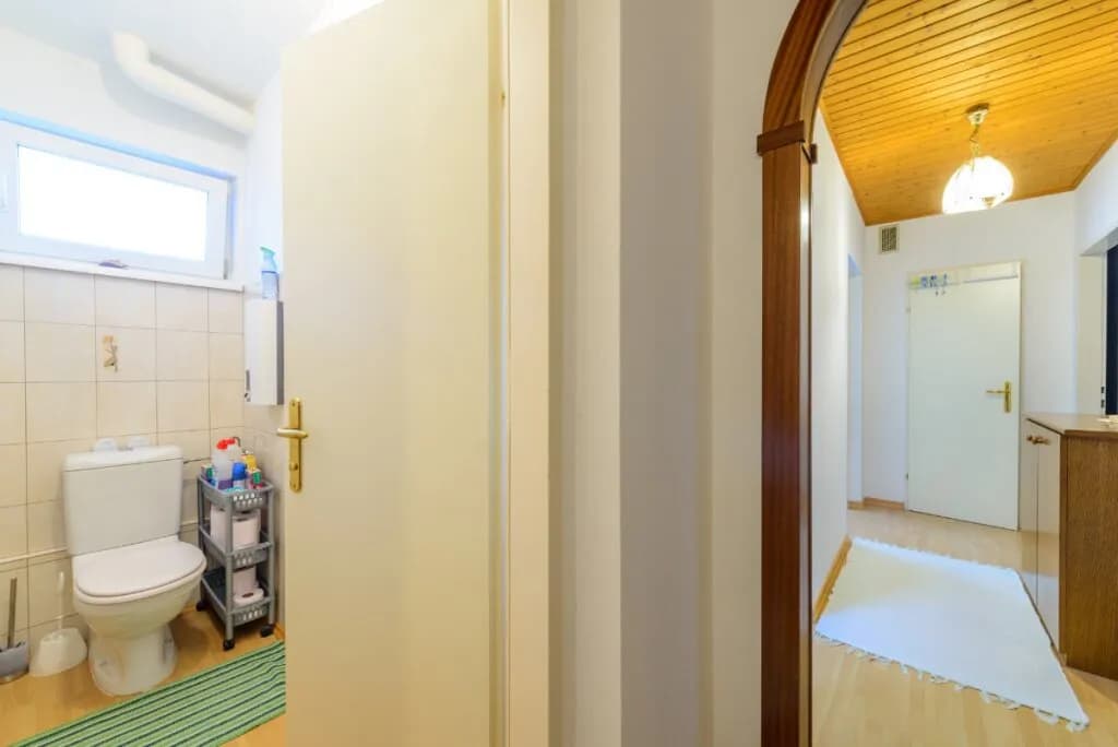 4-Zimmer-Wohnung kaufen in Gmunden – 86,1 m², € 215.000 – Bild 12 von 13