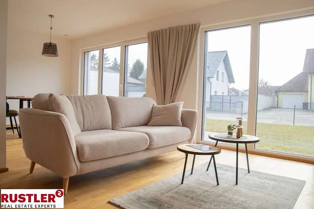 Gewerbeimmobilie kaufen in Amstetten – 2 845 m², € 3.488.000 – Bild 2 von 4