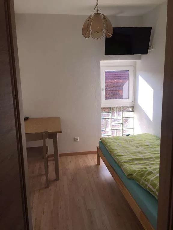 1-Zimmer-Wohnung mieten in Leibnitz – 16 m², € 385 – Bild 3 von 9