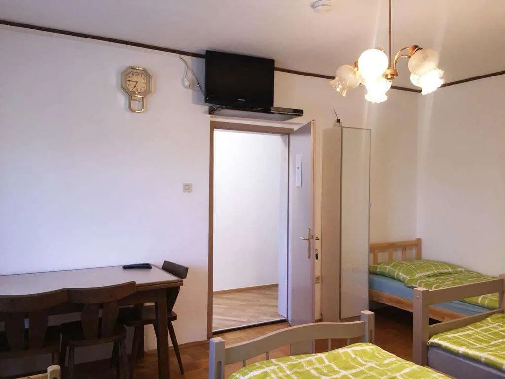 1-Zimmer-Wohnung mieten in Leibnitz – 16 m², € 385 – Bild 9 von 9