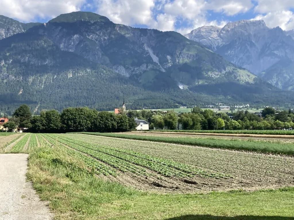 Grundstück kaufen in Innsbruck-Land – 1 044 m², € 1.298.000 – Bild 8 von 11