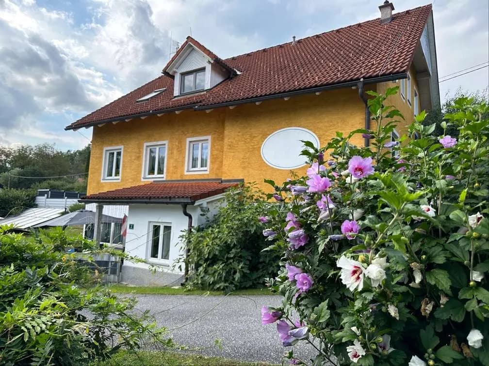 8-Zimmer-Gewerbeimmobilie mieten in Deutschlandsberg – 278 m², € 3.090 – Bild 2 von 40
