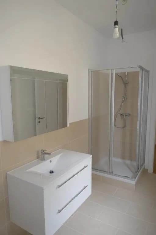 3-Zimmer-Wohnung mieten in Wiener Neustadt – 105 m², € 1.256 – Bild 3 von 7