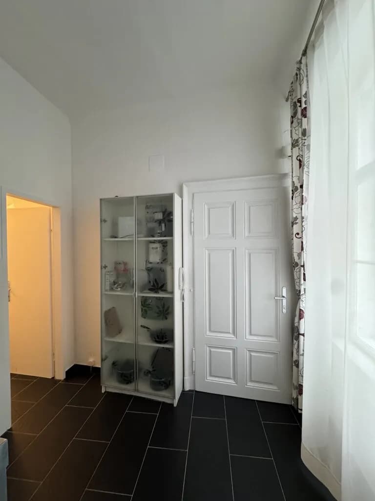 1-Zimmer-Wohnung mieten in Wien – 31 m², € 1.374 – Bild 8 von 8