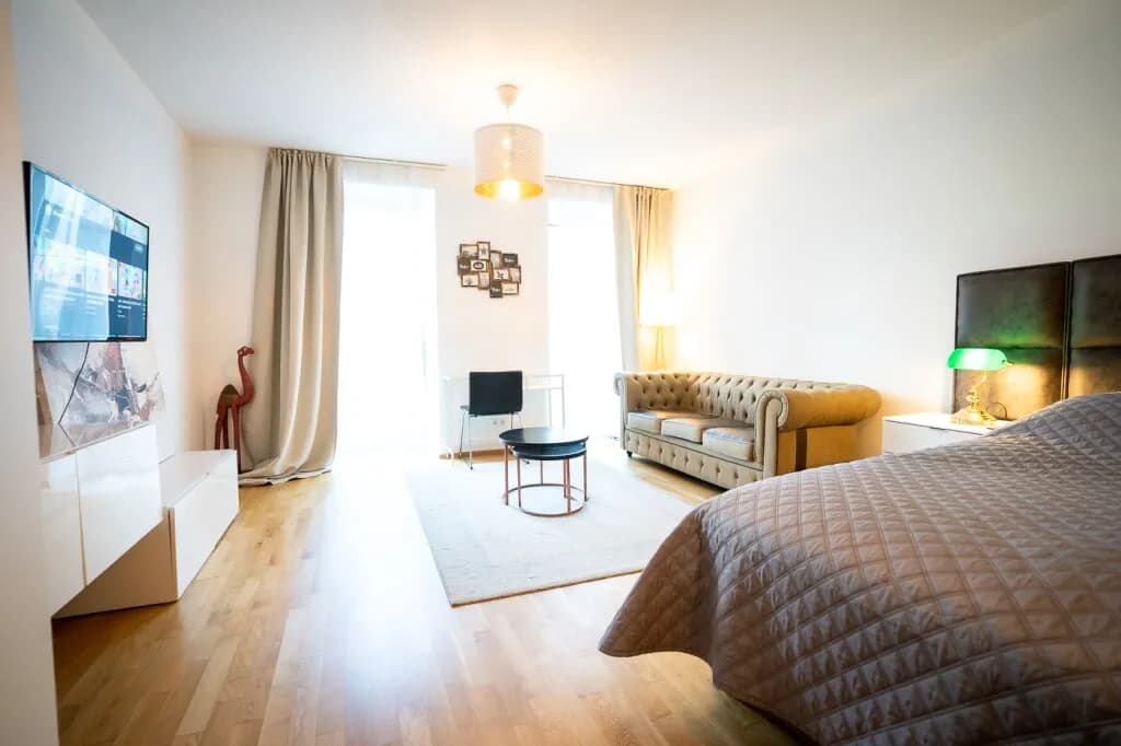 2-Zimmer-Wohnung mieten in Wien – 45 m², € 1.600 – Bild 2 von 22
