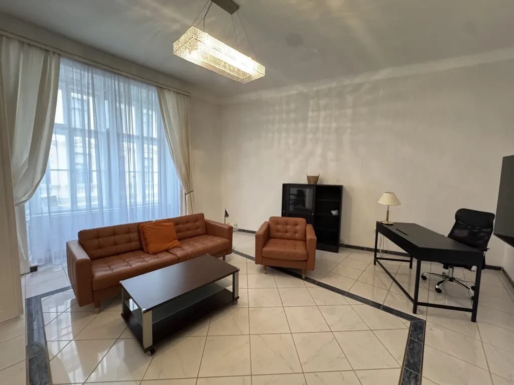 4-Zimmer-Wohnung mieten in Wien – 130 m², € 2.805 – Bild 3 von 16