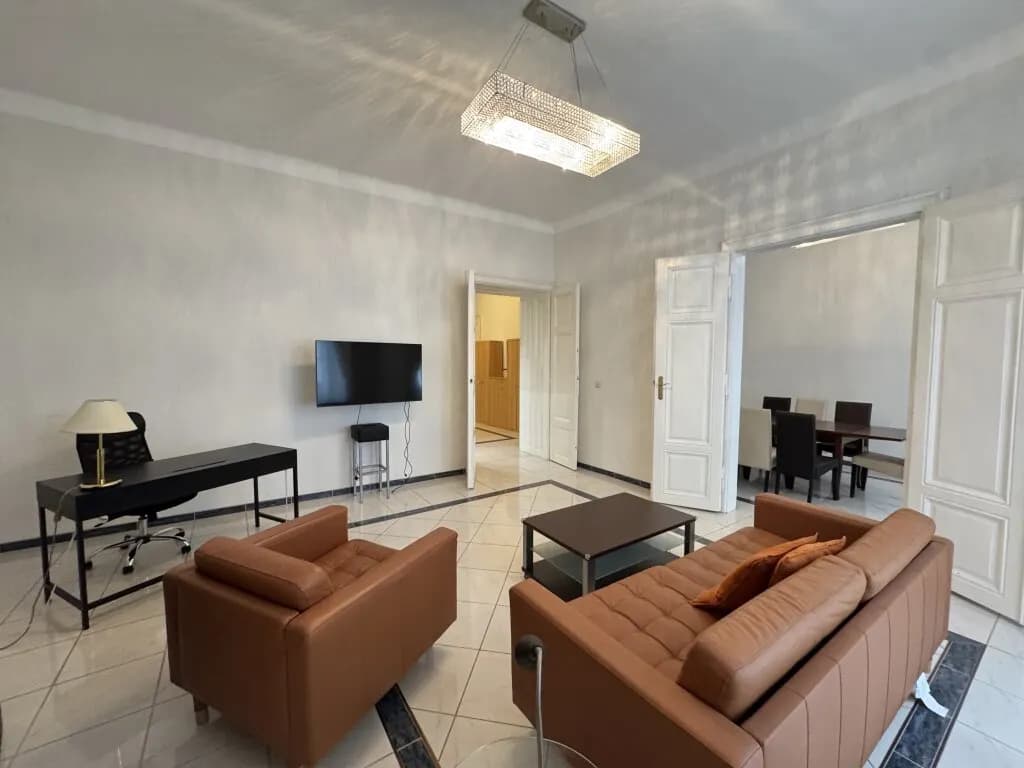 4-Zimmer-Wohnung mieten in Wien – 130 m², € 2.805 – Bild 5 von 16