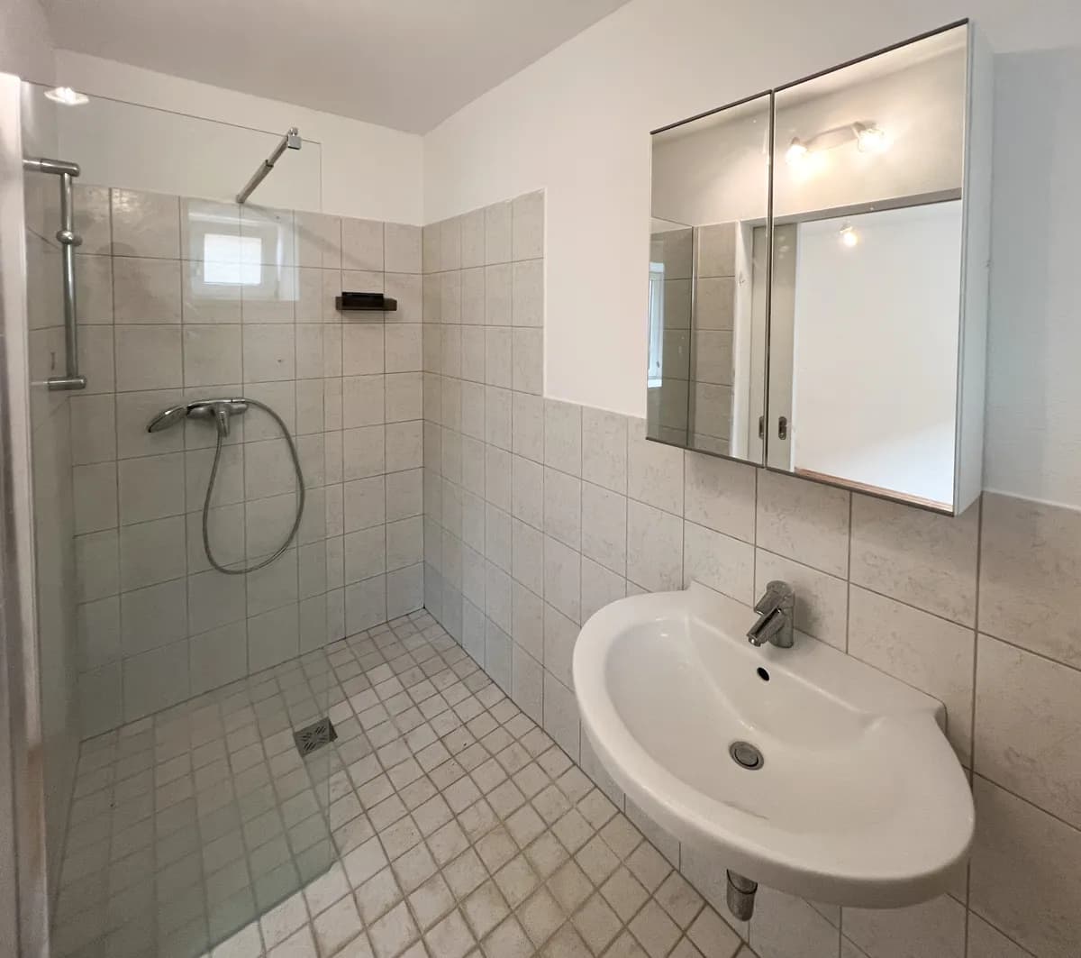 2-Zimmer-Wohnung mieten in Vöcklabruck – 56,92 m², € 640 – Bild 7 von 9