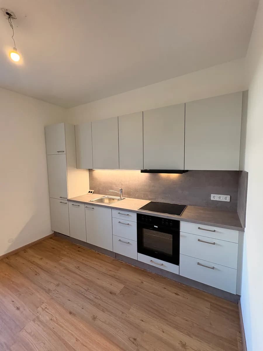 2-Zimmer-Wohnung mieten in Villach – 72 m², € 975