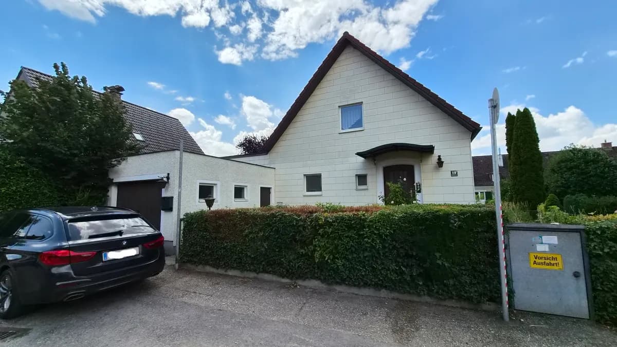 7-Zimmer-Haus mieten in Linz – 160 m², € 1.700 – Bild 2 von 28