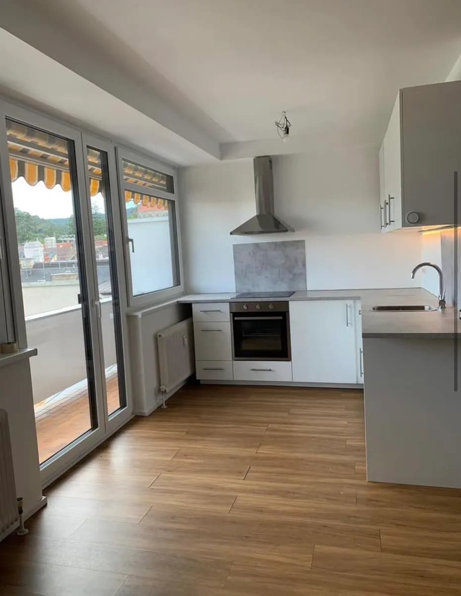 2-Zimmer-Wohnung mieten in Mödling – 64 m², € 980 – Bild 2 von 7