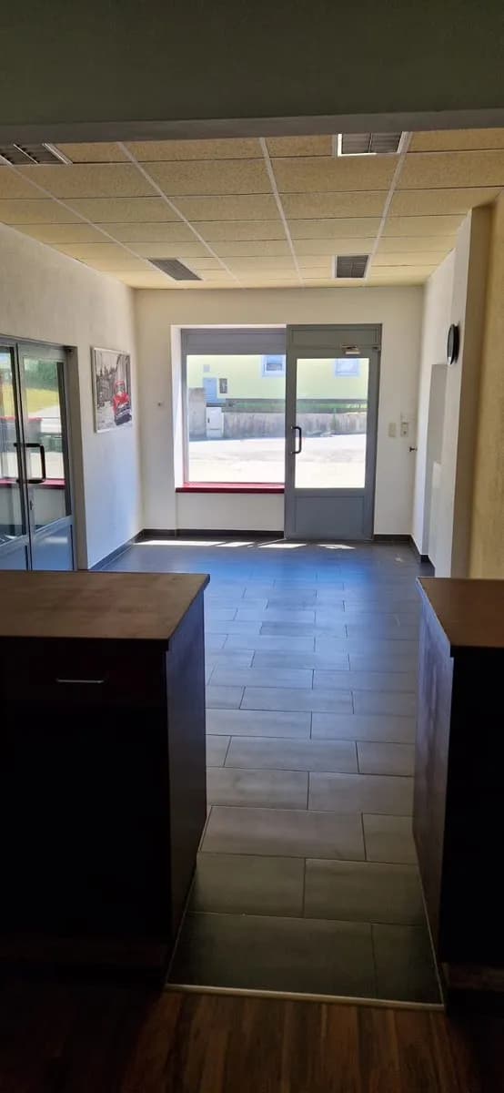 2-Zimmer-Gewerbeimmobilie mieten in Steyr-Land – 30 m², € 350 – Bild 5 von 5