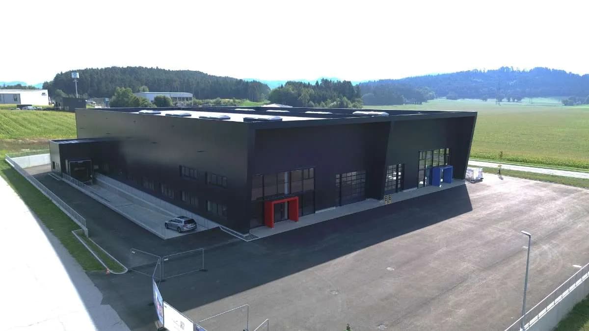 Immobilie mieten in Völkermarkt – 2 704 m², € 7 – Bild 1 von 11