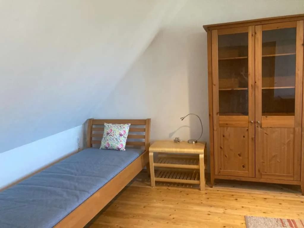 1-Zimmer-Wohnung mieten in Wien – 110 m², € 490 – Bild 2 von 17