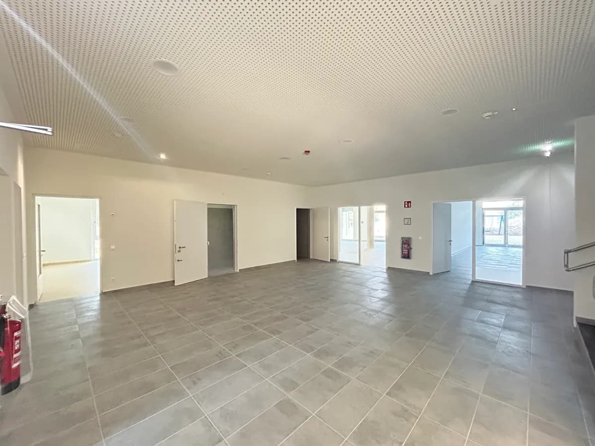 Gewerbeimmobilie mieten in Wien – 1 043 m², € 13.887 – Bild 3 von 26
