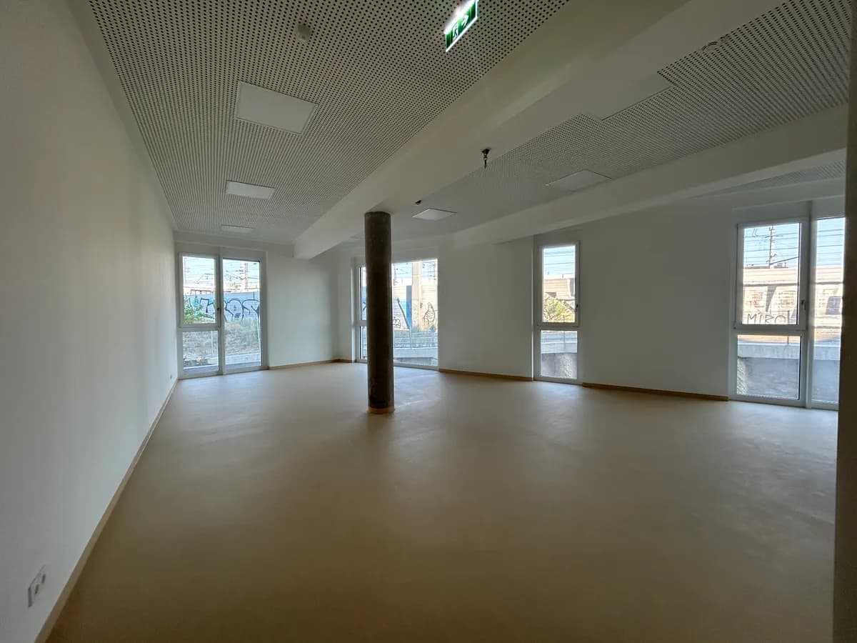 Gewerbeimmobilie mieten in Wien – 1 043 m², € 13.887 – Bild 18 von 26