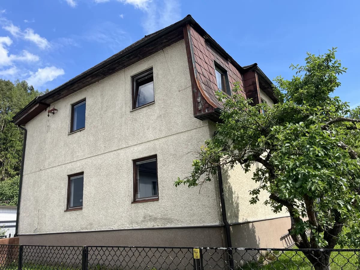 8-Zimmer-Haus kaufen in Leoben – 190 m², € 149.000