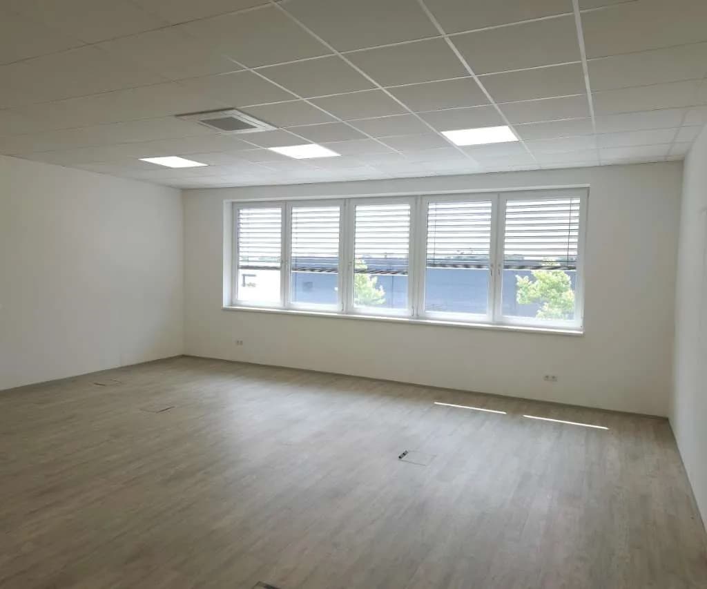 Gewerbeimmobilie mieten in Wels-Land – 50 m² – Bild 3 von 13