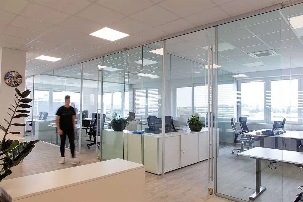 Gewerbeimmobilie mieten in Wels-Land – 50 m² – Bild 11 von 13