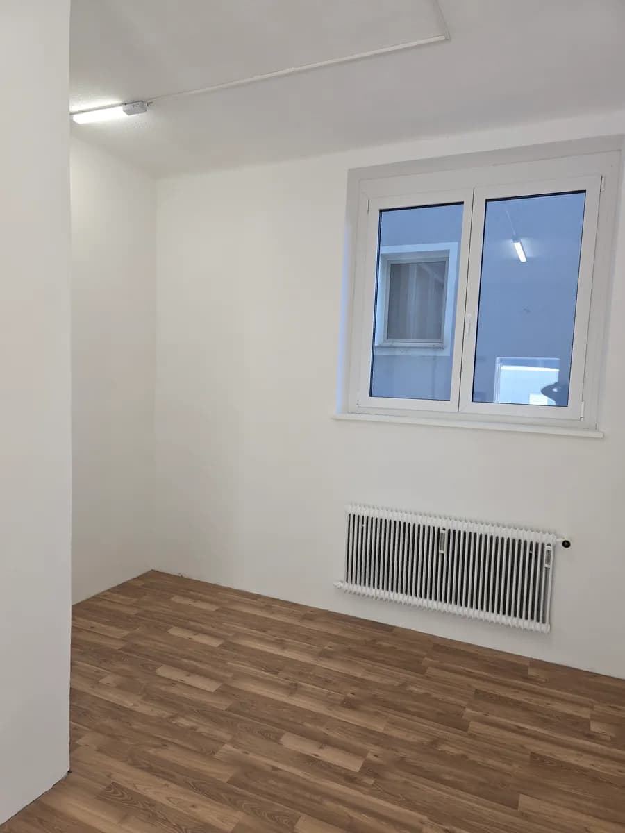 Gewerbeimmobilie mieten in Wels – 60 m², € 1.450 – Bild 4 von 11