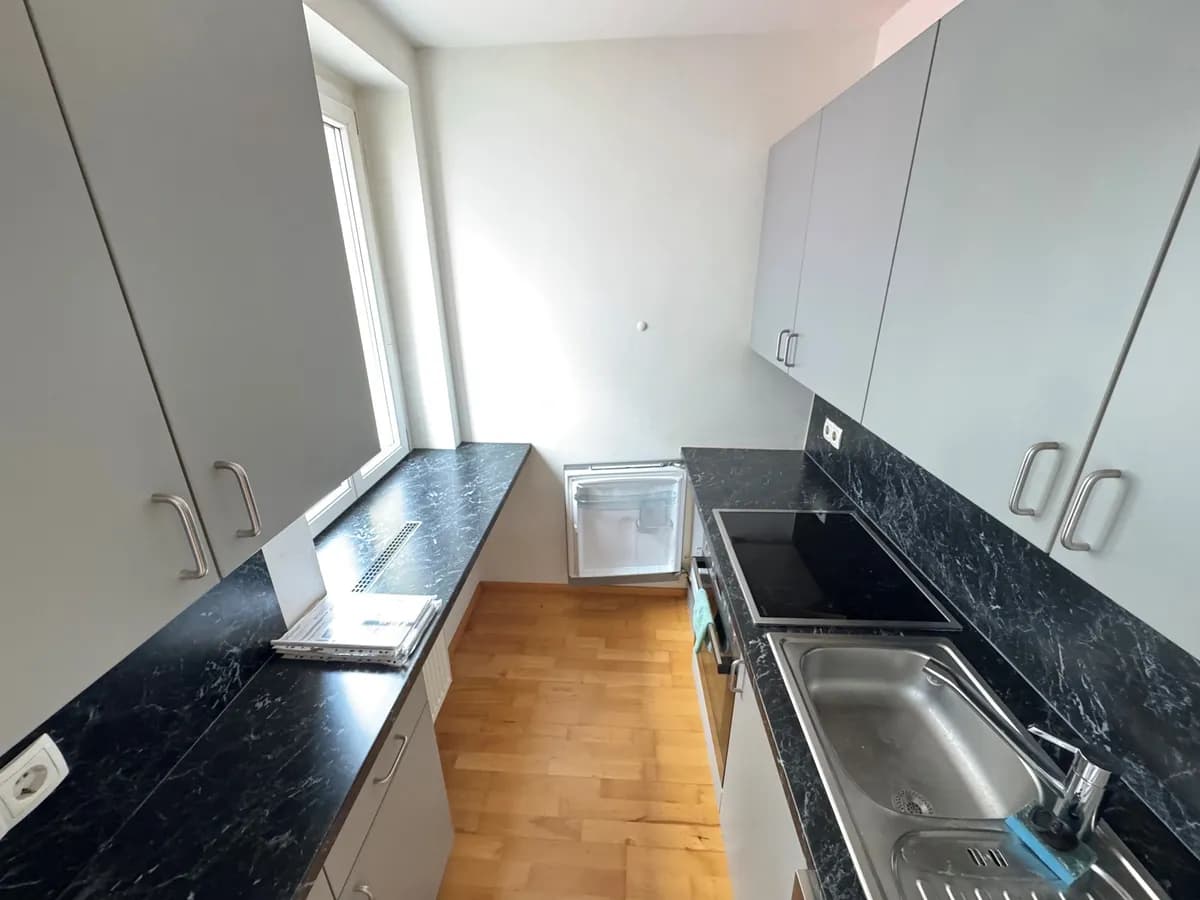 1-Zimmer-Wohnung mieten in Linz – 29,8 m², € 500 – Bild 3 von 7