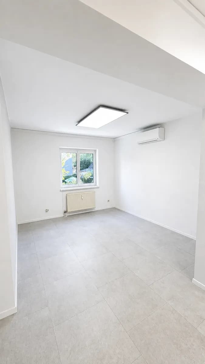 6-Zimmer-Gewerbeimmobilie mieten in Graz – 91 m², € 1.200 – Bild 2 von 14
