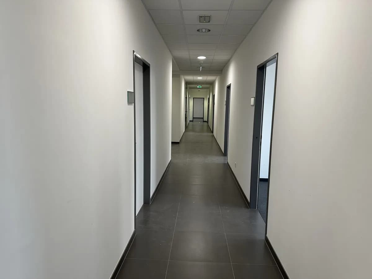 Gewerbeimmobilie mieten in Wien – 741 m², € 9.633 – Bild 3 von 12