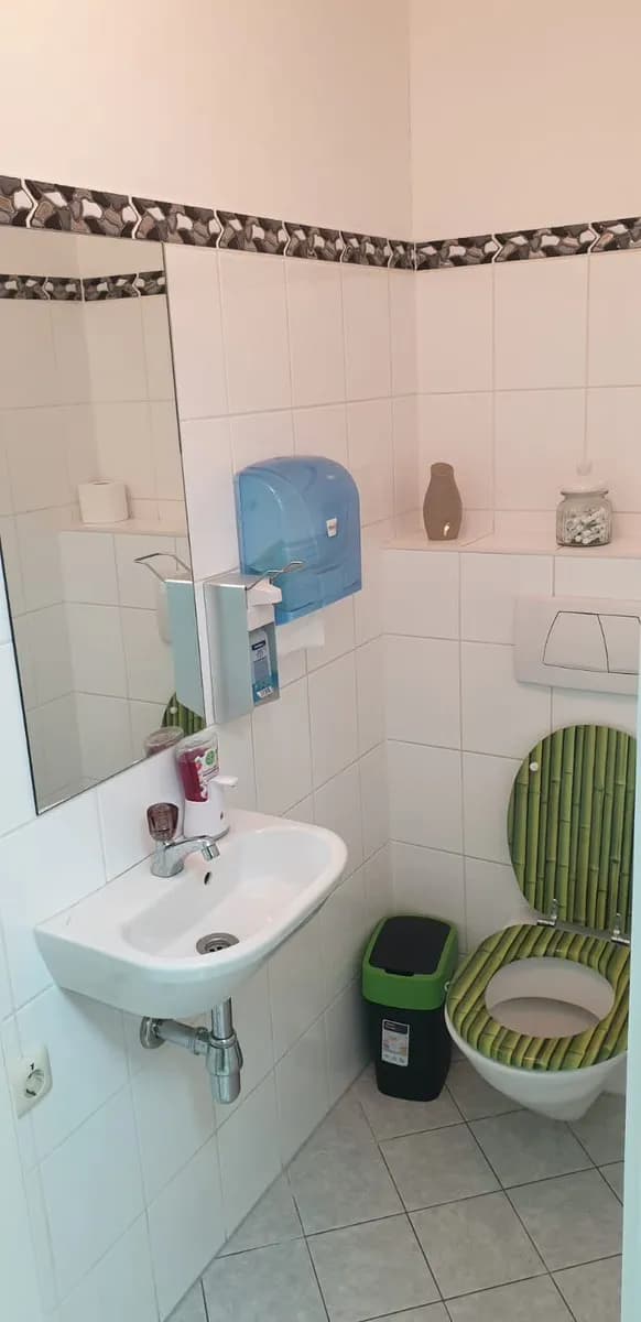 2-Zimmer-Gewerbeimmobilie mieten in Leibnitz – 45 m², € 620 – Bild 5 von 8