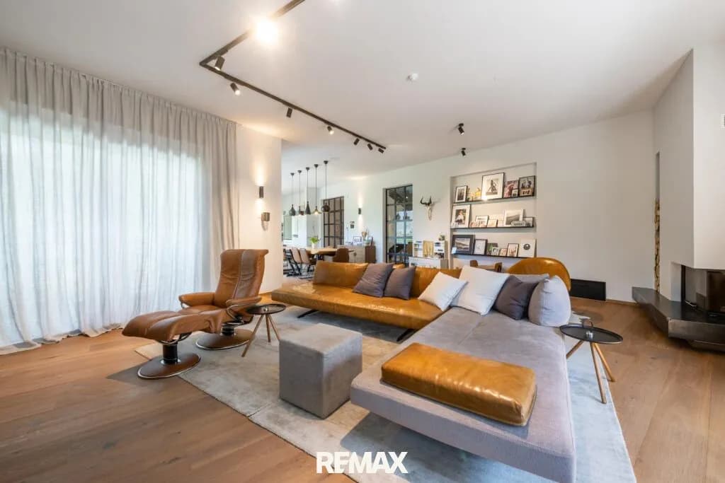 8-Zimmer-Haus kaufen in Leoben – 346 m², € 990.000 – Bild 4 von 24
