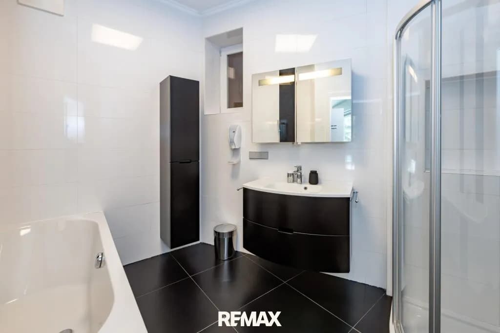8-Zimmer-Haus kaufen in Leoben – 346 m², € 990.000 – Bild 12 von 24